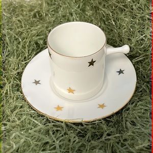 ✨ Bright white with Gold Stars ⭐️ Set of 2 Espresso cups with saucers